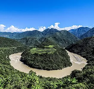 Motuo County — Tibet's last county connected by road