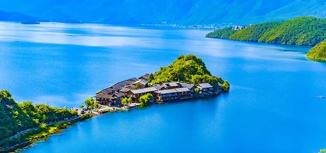 Lugu Lake — pearl of the plateau, kingdom of the Mosuo matriarchy