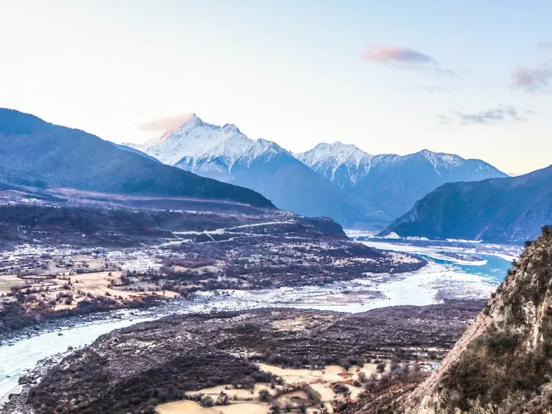 Yarlung Tsangpo Grand Canyon Deep Guide: Into the World's Deepest Gorge